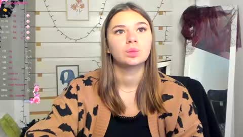 Monika online show from November 7, 3:25 pm