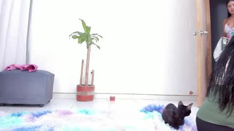 monikk__harrison online show from October 13, 10:06 am