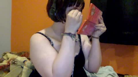 moniqueisalovergirl online show from May 7, 4:08 am