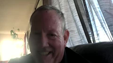 Monkee Dance online show from December 17, 5:36 pm