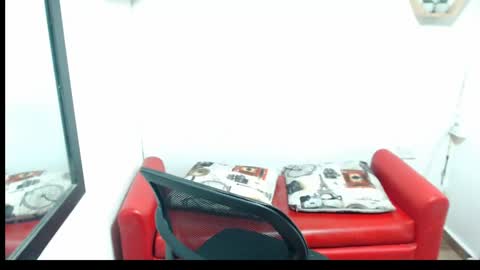 monserrat_diva online show from May 16, 7:56 pm