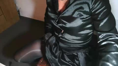 Sabrina online show from April 16, 3:17 am