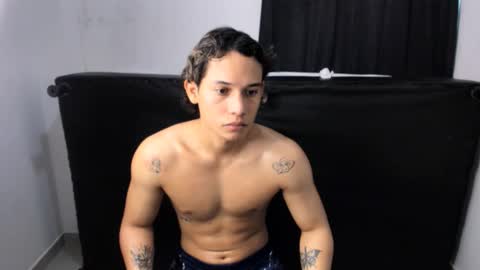 Snapshot of montes_juan chatting on September 28, 7:23 pm montes_juan online show from September 28, 7:23 pm