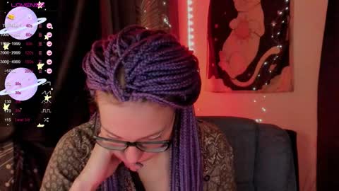 Snapshot of moon__girl chatting on September 21, 7:07 pm Roxy online show from September 21, 7:07 pm