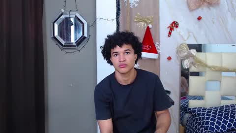 moon_and_fire_ online show from January 8, 3:34 am