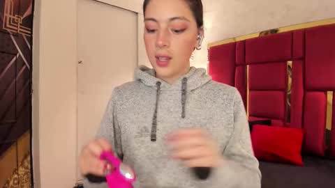 Winy online show from November 5, 12:18 pm