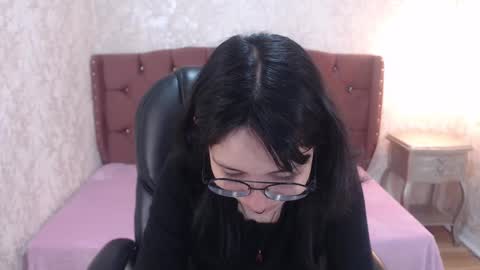 Charlotte online show from March 6, 5:33 pm