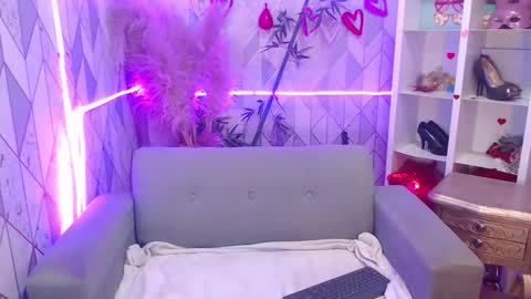 Charlotte online show from September 29, 7:13 pm