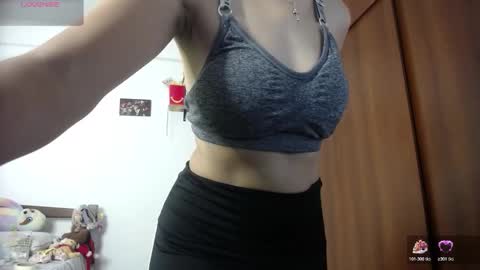 moonlunita online show from January 14, 6:16 pm