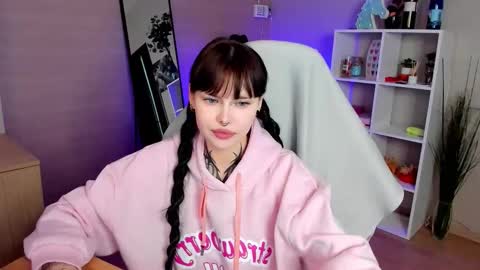 Morana online show from October 11, 2:27 am