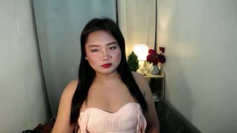 morenagirlxx online show from December 1, 5:44 pm