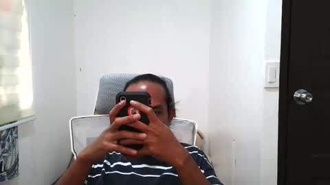 morenakaye online show from April 1, 2:01 am