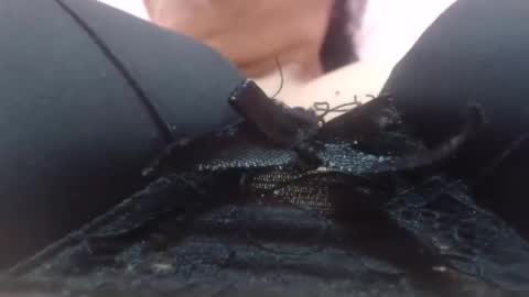 Snapshot of morenita5640 chatting on October 30, 11:33 am morenita5640 online show from October 30, 11:33 am