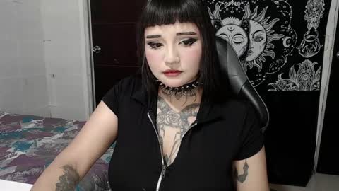 Morgan Moon online show from April 17, 5:37 pm