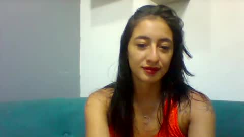 moritha2397 online show from May 7, 10:38 pm