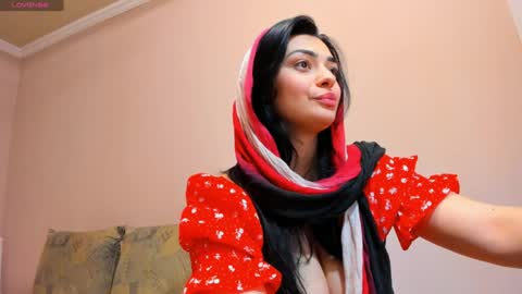 Medina online show from December 15, 6:48 pm