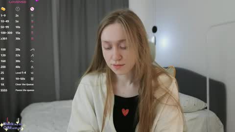 Ivy online show from May 10, 6:47 pm