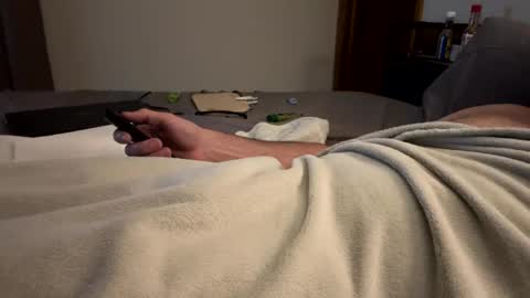 Sequoia-Cocked Hombre de Sur online show from April 30, 11:59 am