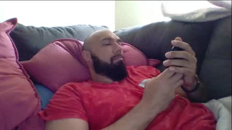 Mr8 online show from March 25, 8:37 pm