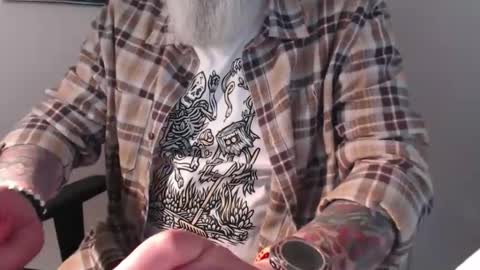 mr_boombastic2021 online show from April 17, 8:39 am