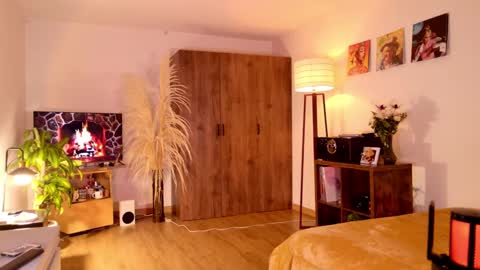 Snapshot of mr_evan1 chatting on September 9, 2:06 pm Mr Evans online show from September 9, 2:06 pm