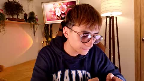 Mr Evans online show from December 15, 5:09 pm