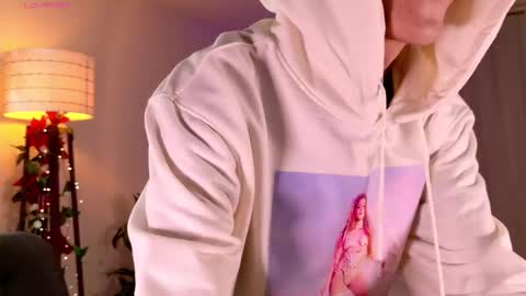 Snapshot of mr_evan1 chatting on February 27, 2:21 pm Mr Evans online show from February 27, 2:21 pm