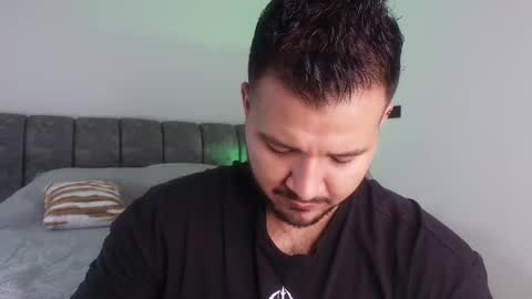 MIKEE online show from November 7, 3:09 am