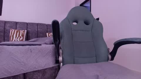 MIKEE online show from January 17, 3:16 am