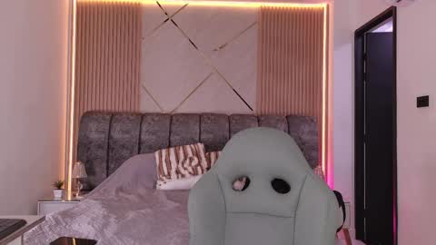 MIKEE online show from June 1, 3:08 am