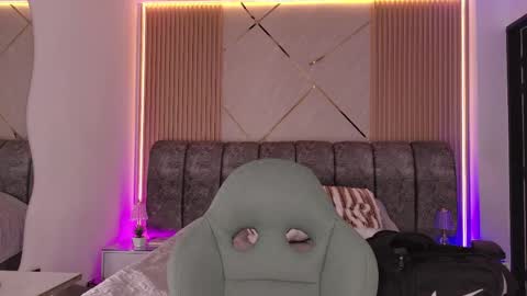 MIKEE online show from May 28, 3:15 am