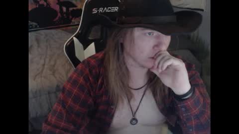 mr_strawberry online show from December 19, 11:11 pm