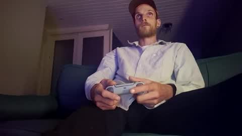 mrbigcock4206980 online show from August 6, 8:40 pm