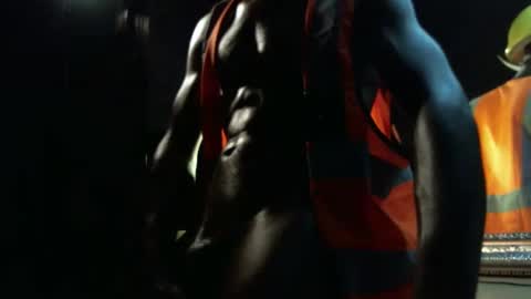 MrBigDiQ1 online show from January 18, 2:03 am