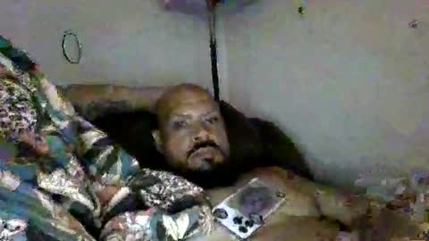mrbiggs1077777 online show from October 30, 3:34 pm