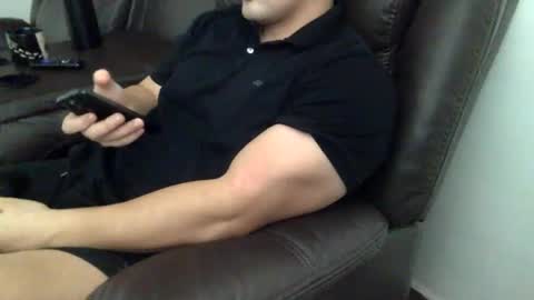 Mr Bree online show from November 27, 6:37 pm