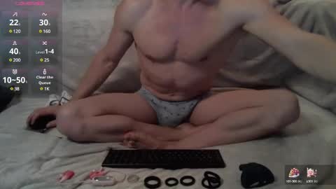 Snapshot of mrco911312 chatting on December 31, 6:02 pm mrco911312 online show from December 31, 6:02 pm