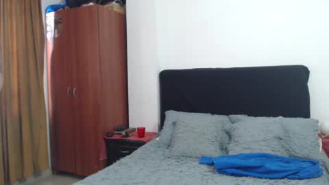 mrcock_col online show from February 27, 12:34 pm