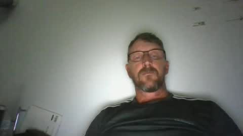 mrcumstain online show from May 4, 9:32 pm