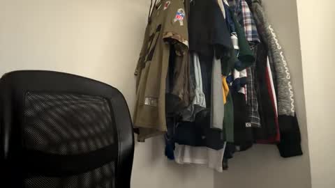 Snapshot of mrfrankfuckforfree chatting on January 15, 10:13 pm mrfrankfuckforfree online show from January 15, 10:13 pm