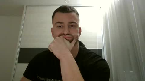 mrhornyy12113 online show from February 20, 10:01 pm