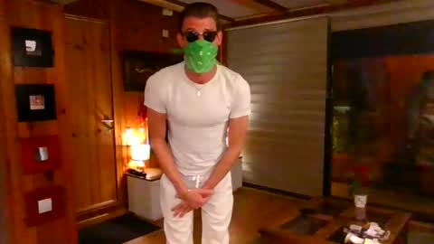 Mr Long online show from December 14, 10:07 pm