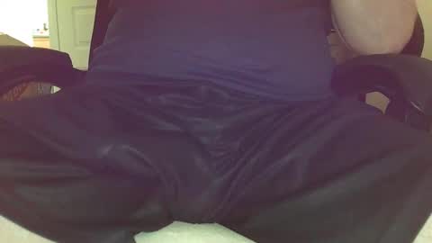 mrneedmore74 online show from November 11, 2:25 am