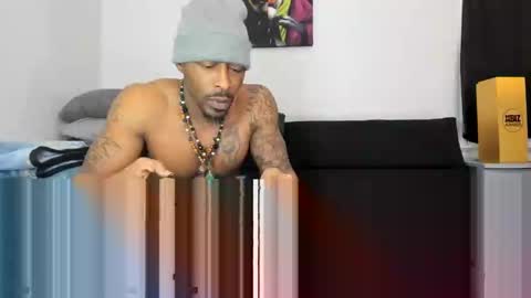 Snapshot of mromg007 chatting on January 8, 9:44 pm mromg007 online show from January 8, 9:44 pm