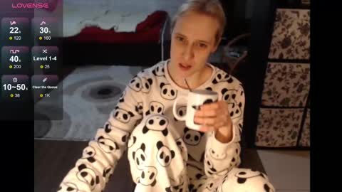 Sasha online show from March 2, 7:45 pm