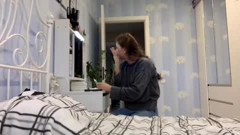 Kiti or Katia online show from February 5, 6:35 am