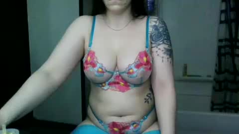 Mrstxoxo4594 online show from July 17, 9:55 am