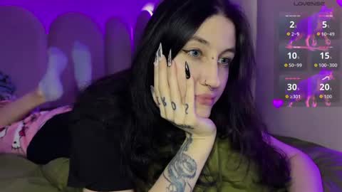 Dita online show from July 14, 3:00 am