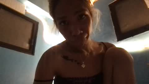 ms_maureenx69x online show from May 9, 11:27 am