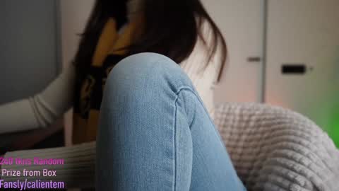 Your M online show from February 18, 2:06 pm